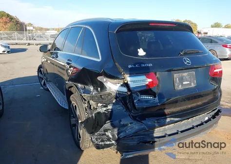 2018 Mercedes-Benz Glc 300 4Matic from USA, damaged, VIN WDC0G4KB9JV087817